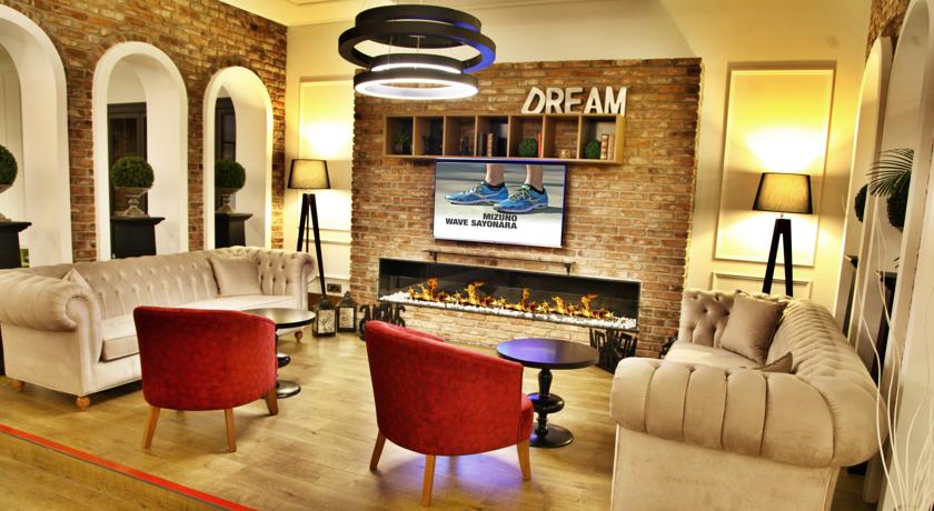 HOLIDAY INN ÇUKURAMBAR