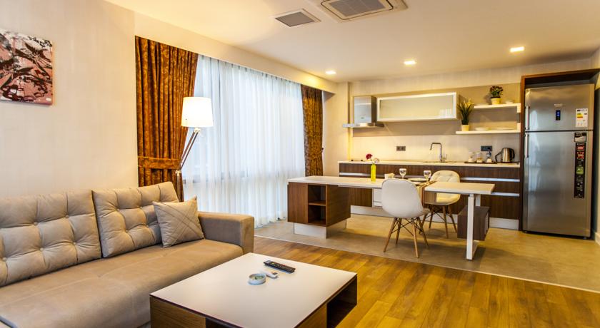 LİV SUİT HOTEL