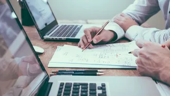 Mali Müşavir Nedir?